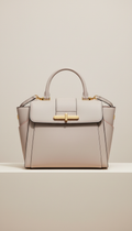 Structured Tote With Magnetic Closure